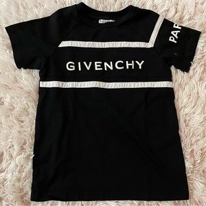 Girl’s Givenchy T-shirt Size 8